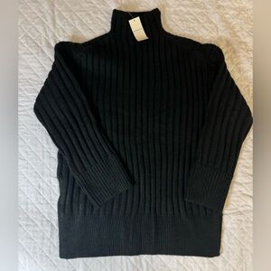 NWT Abercrombie & Fitch Ribbed Turtleneck Sweater